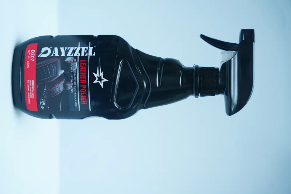 Dayzzel Leather Polish Spray - Image 4