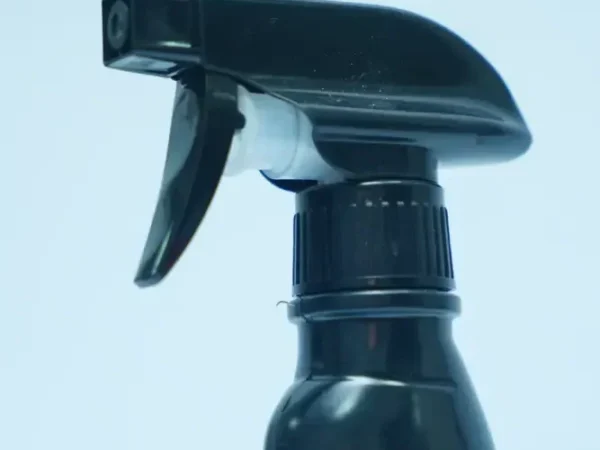 Dayzzel Leather Polish Spray